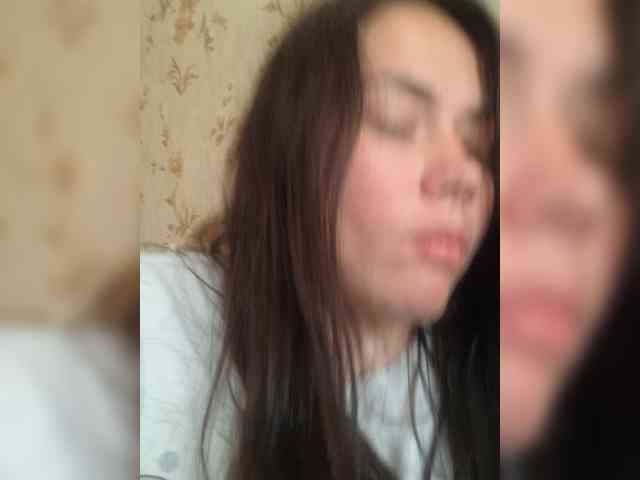 Naturally_Mom webcam