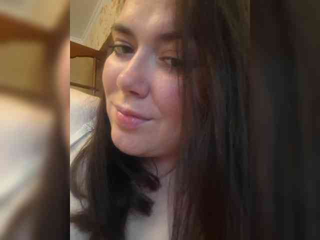 Naturally_Mom webcam