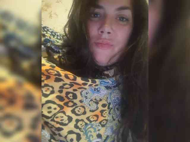 Naturally_Mom webcam