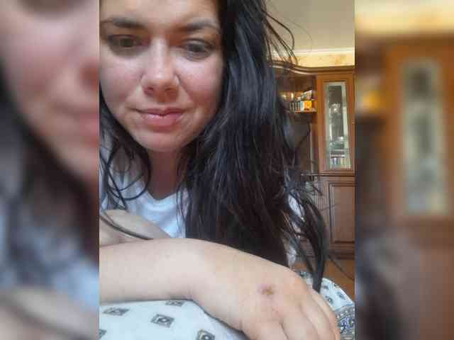 Naturally_Mom webcam