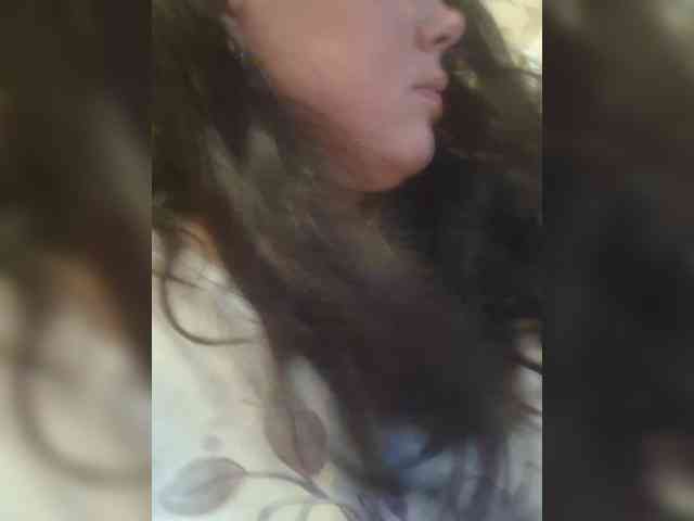 Naturally_Mom webcam