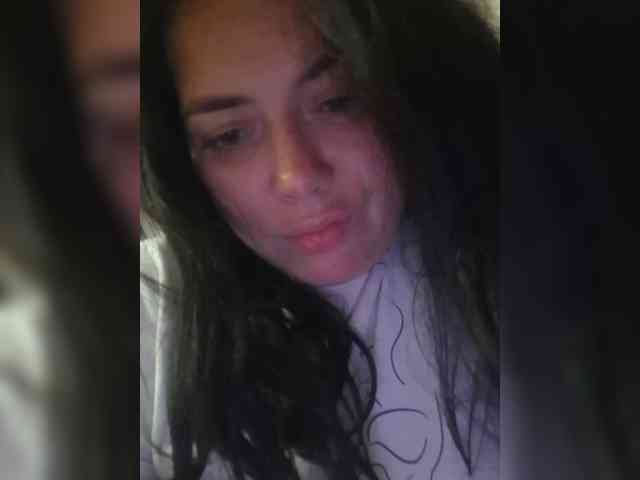 Naturally_Mom webcam