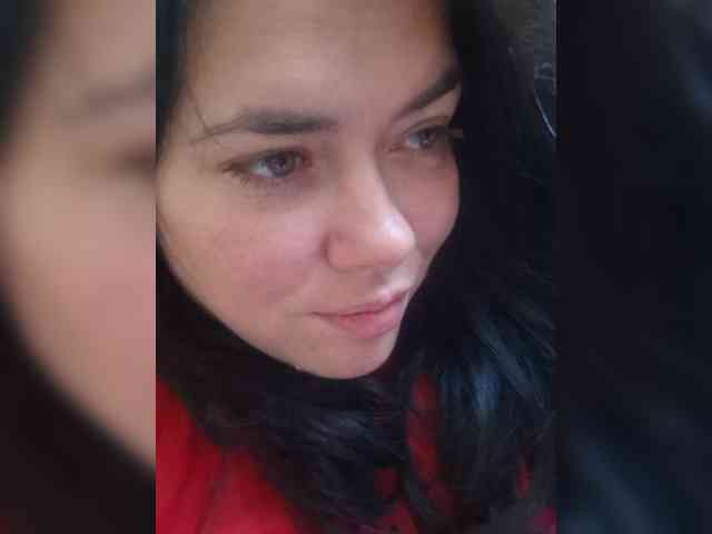 Naturally_Mom webcam