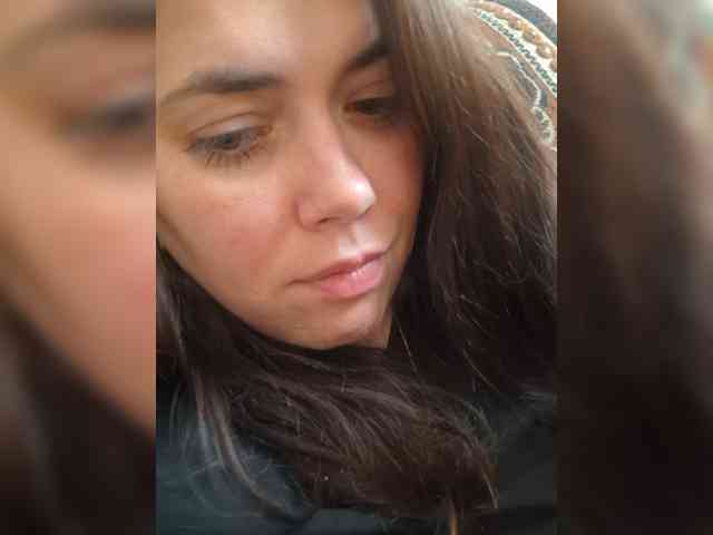 Naturally_Mom webcam