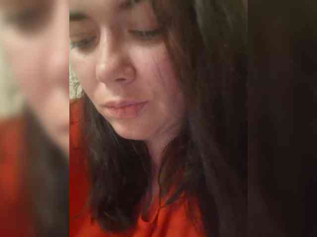 Naturally_Mom webcam
