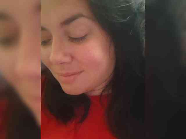 Naturally_Mom webcam