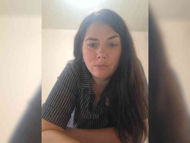 Naturally_Mom webcam