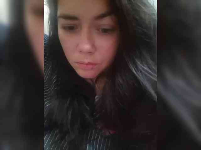 Naturally_Mom webcam
