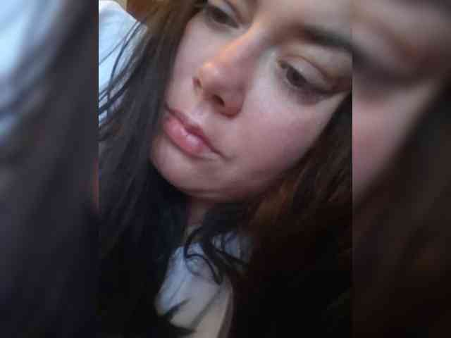 Naturally_Mom webcam