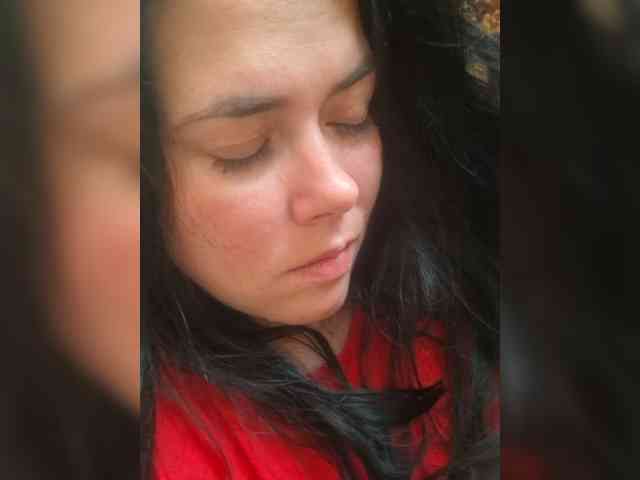 Naturally_Mom webcam