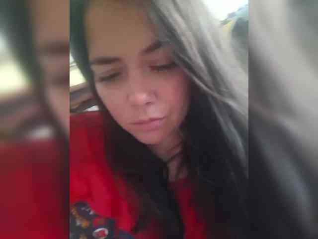 Naturally_Mom webcam