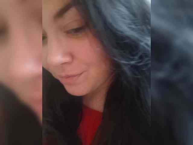 Naturally_Mom webcam