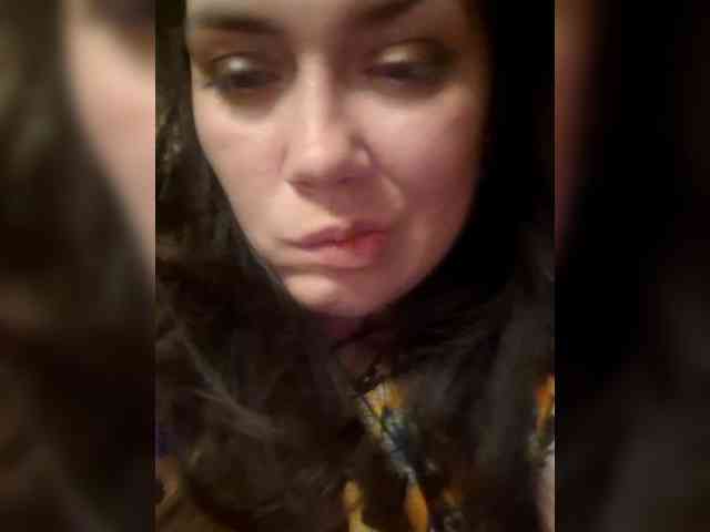 Naturally_Mom webcam