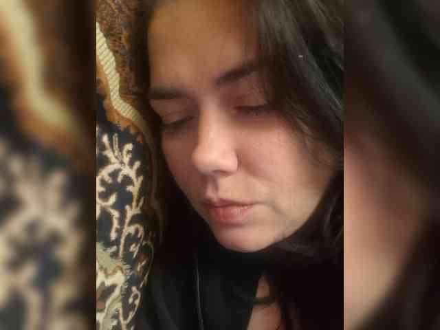 Naturally_Mom webcam
