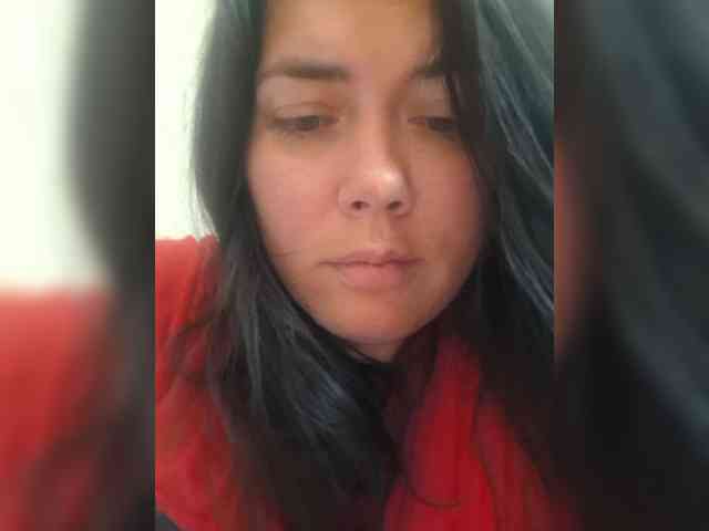 Naturally_Mom webcam