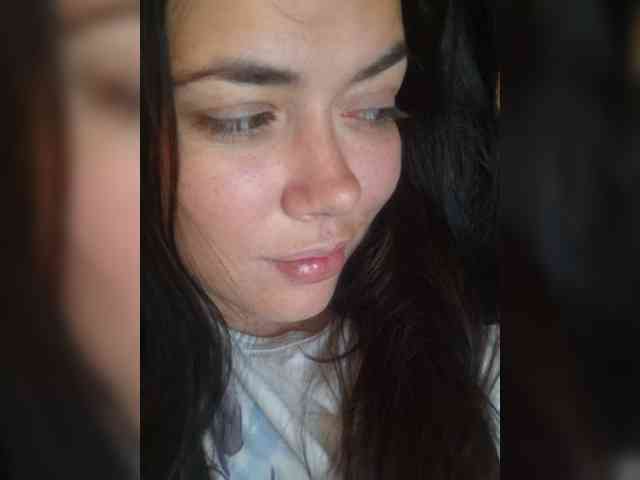 Naturally_Mom webcam