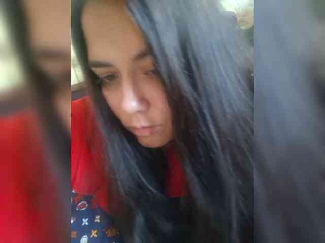 Naturally_Mom webcam