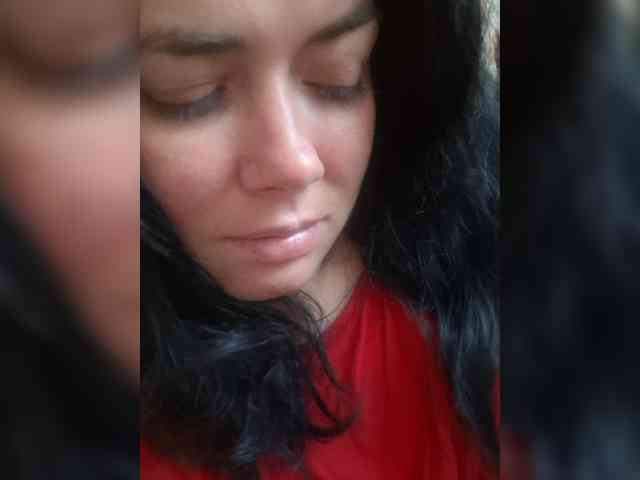 Naturally_Mom webcam