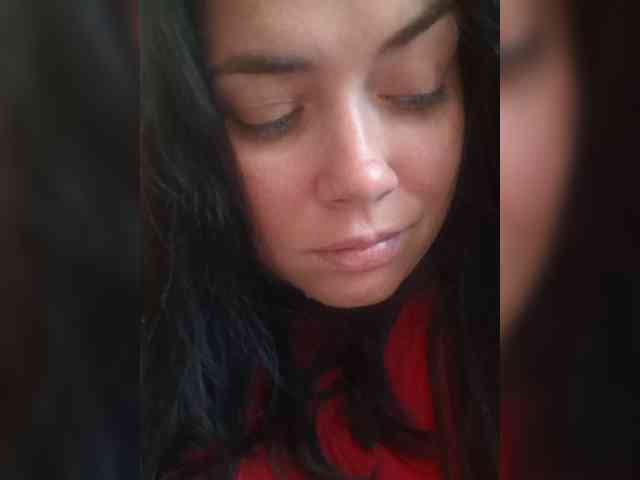 Naturally_Mom webcam