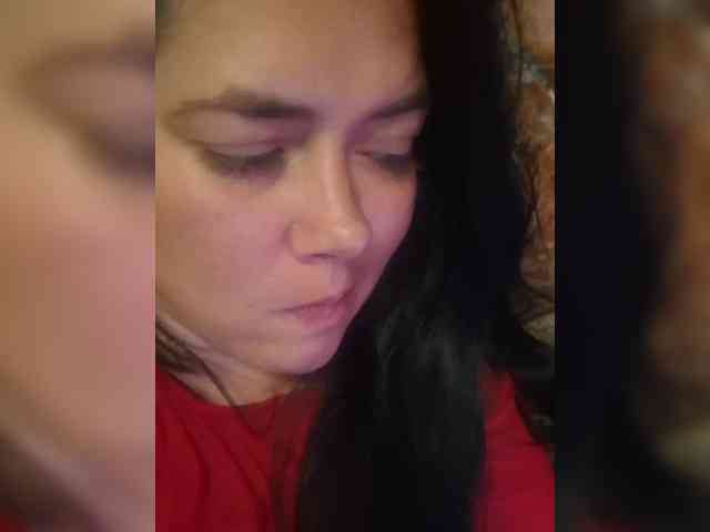 Naturally_Mom webcam