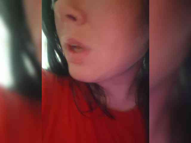 Naturally_Mom webcam