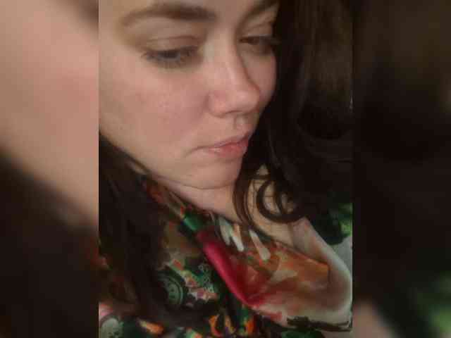 Naturally_Mom webcam