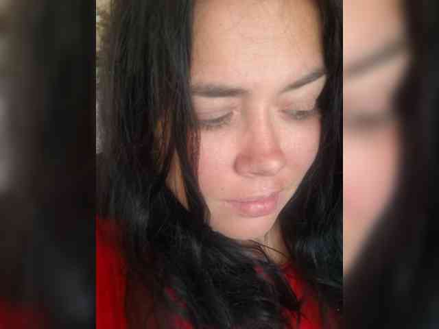 Naturally_Mom webcam