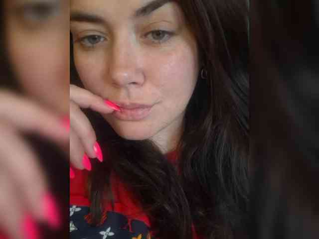 Naturally_Mom webcam