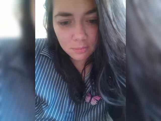 Naturally_Mom webcam