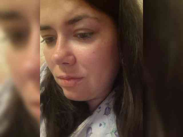 Naturally_Mom webcam