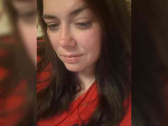 Naturally_Mom webcam
