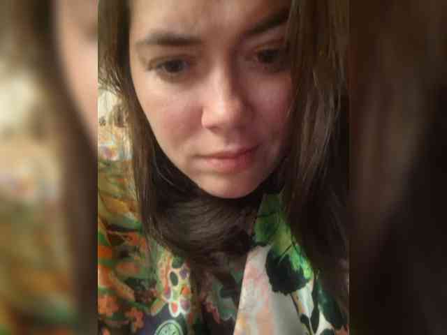 Naturally_Mom webcam