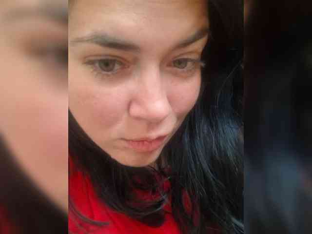 Naturally_Mom webcam