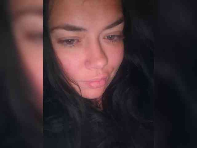 Naturally_Mom webcam