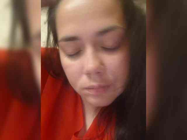 Naturally_Mom webcam
