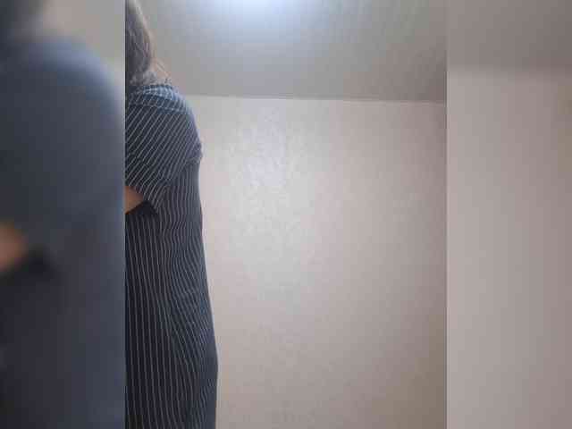 Naturally_Mom webcam