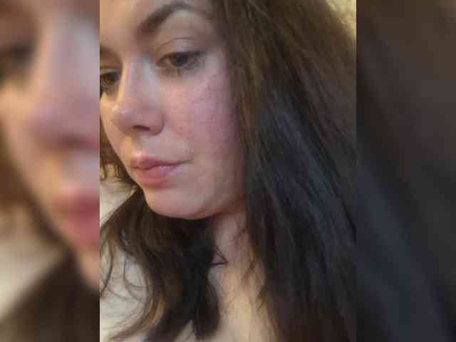 Naturally_Mom webcam