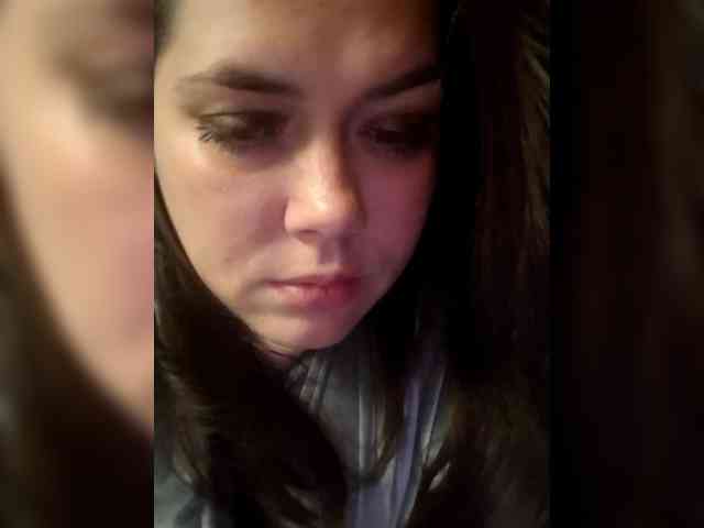 Naturally_Mom webcam