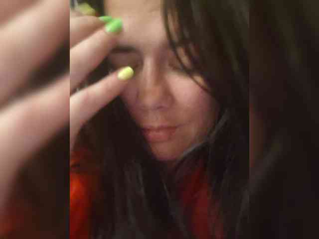 Naturally_Mom webcam