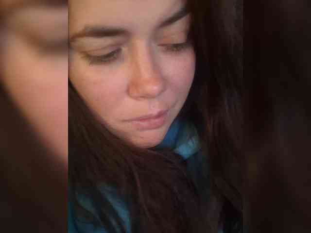 Naturally_Mom webcam