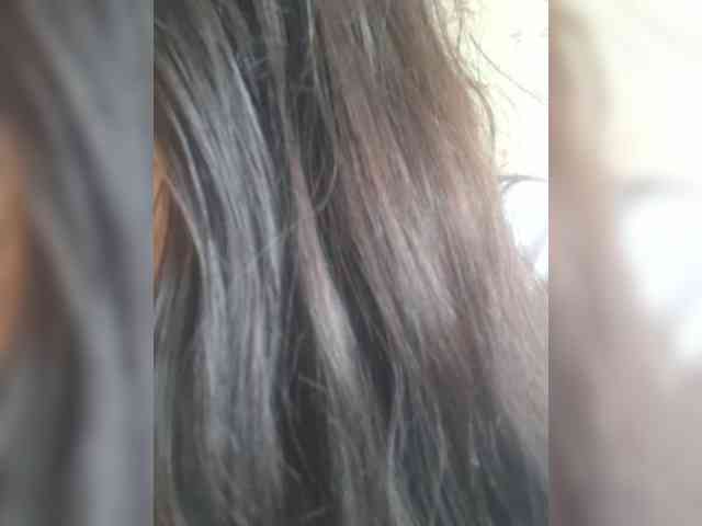 Naturally_Mom webcam