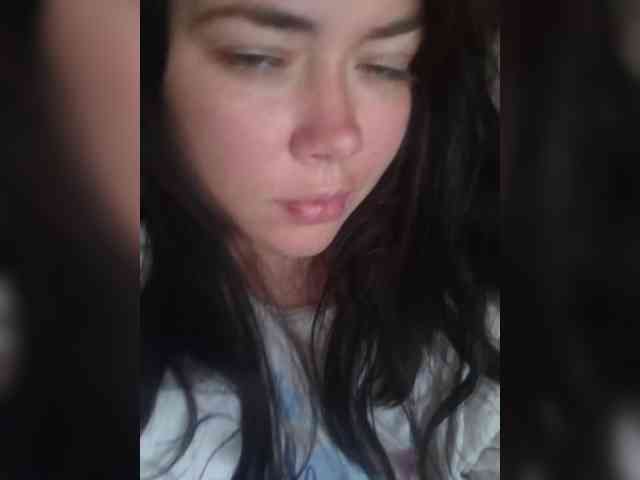 Naturally_Mom webcam