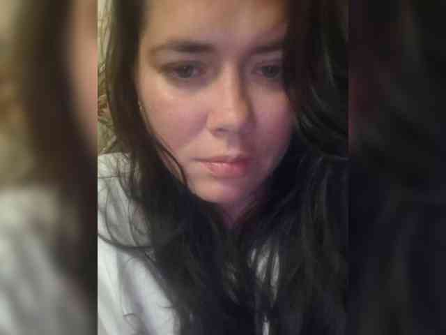 Naturally_Mom webcam