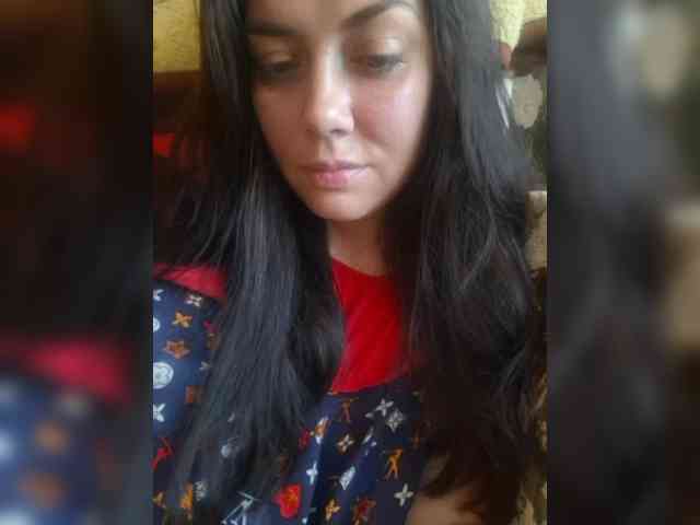 Naturally_Mom webcam