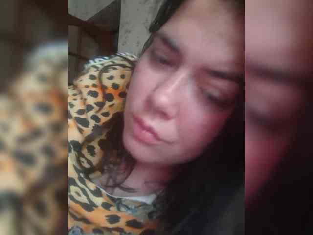 Naturally_Mom webcam
