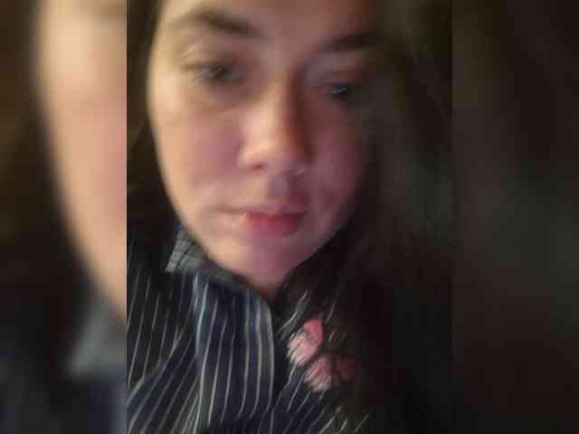 Naturally_Mom webcam