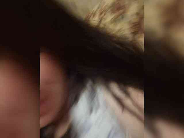 Naturally_Mom webcam