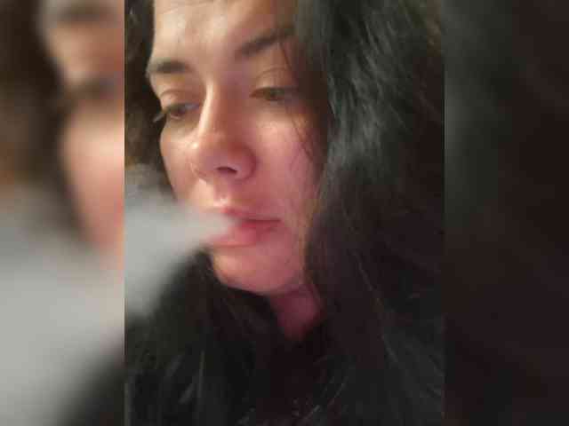 Naturally_Mom webcam