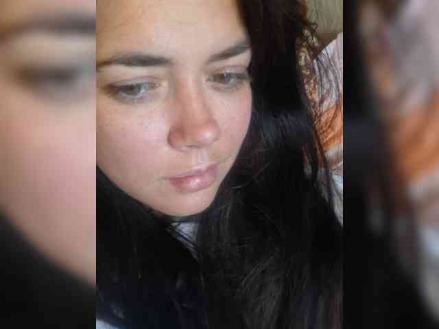 Naturally_Mom webcam