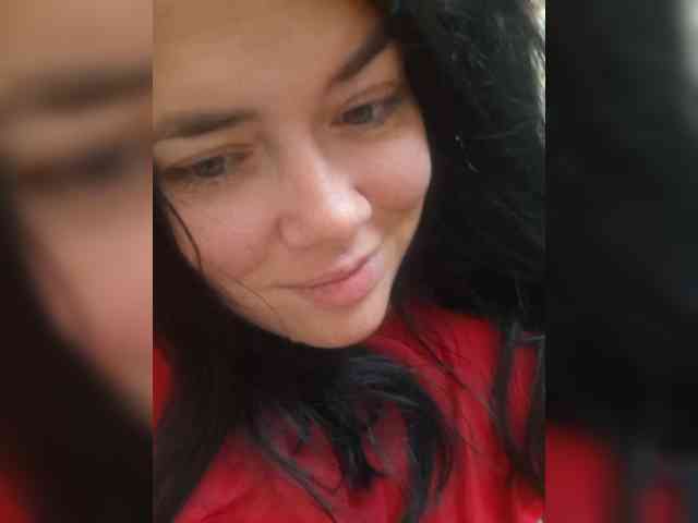Naturally_Mom webcam